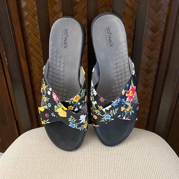 SOFTWALK  - Floral Sandal Black 12W - Picture 1 of 8